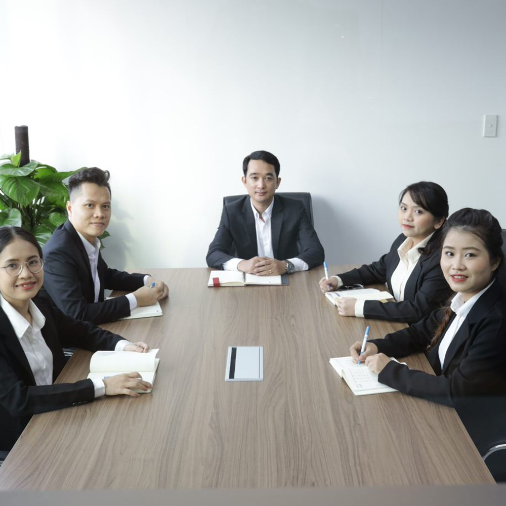 Công ty Luật