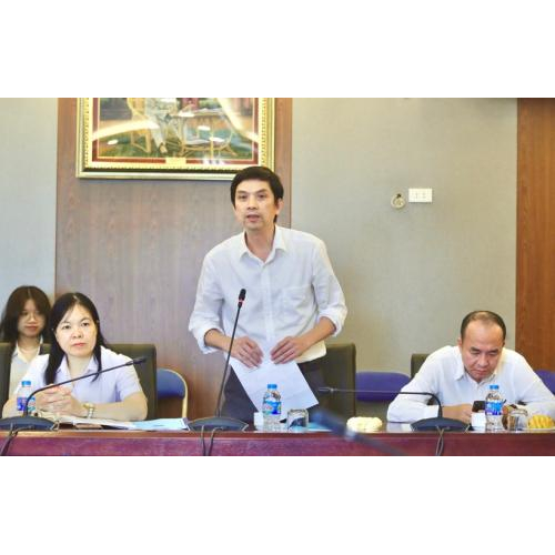Cân nhắc việc bỏ quy định Đại biểu Hội đồng nhân dân có quyền chất vấn Chánh án Tòa án nhân dân và Viện trưởng Viện Kiểm sát nhân dân