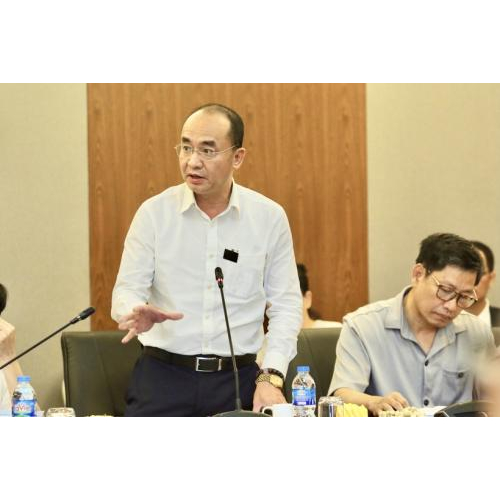 Cân nhắc việc bỏ quy định Đại biểu Hội đồng nhân dân có quyền chất vấn Chánh án Tòa án nhân dân và Viện trưởng Viện Kiểm sát nhân dân